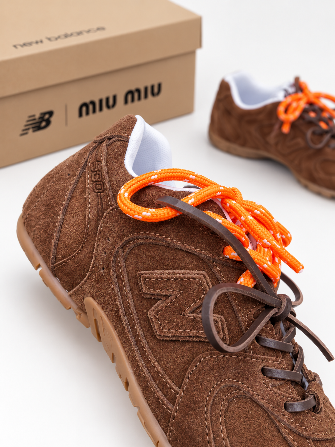 HERITAGE 06 — RETRO RUNNER